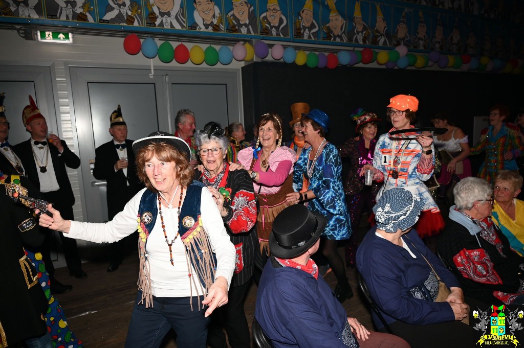 ../Images/Senioren carnaval 2024 297.jpg